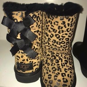 Girls UGG Bailey bow